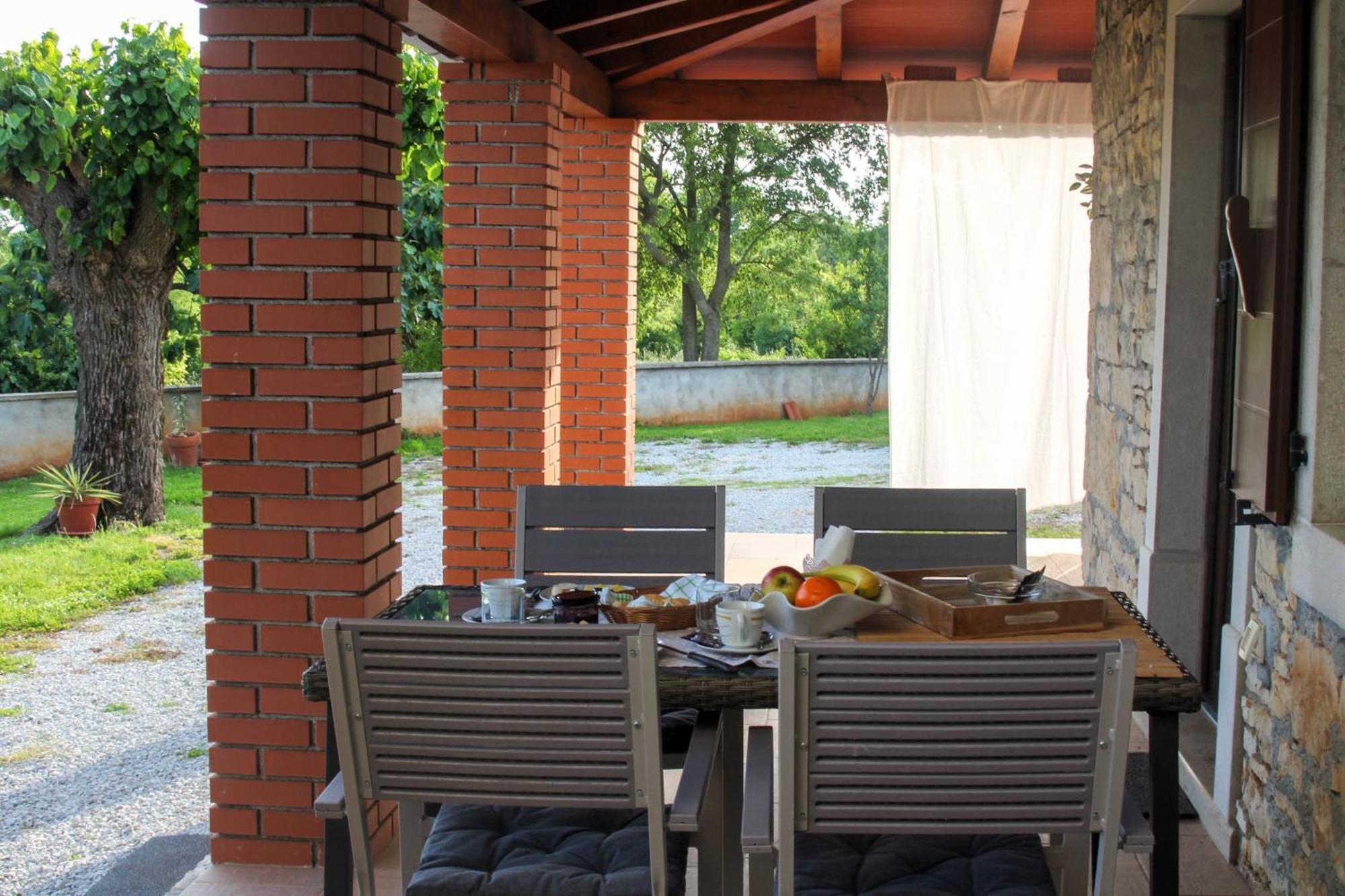 Holiday Home Zora Višnjan Exterior foto